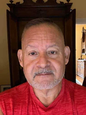 English men looking for love