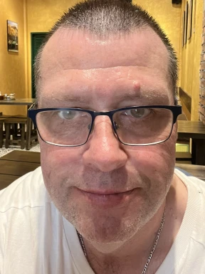 Foreign men for dating