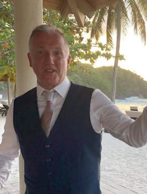 English men looking for love
