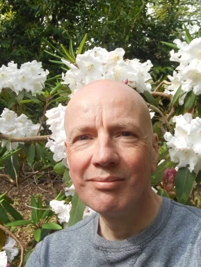 English men looking for love