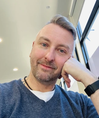 Foreign men for dating